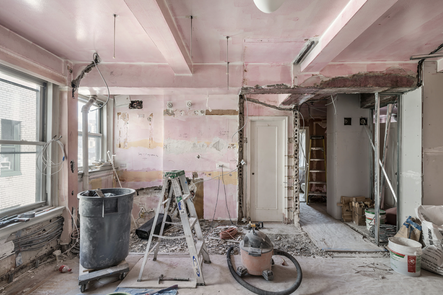 service-section-image-1